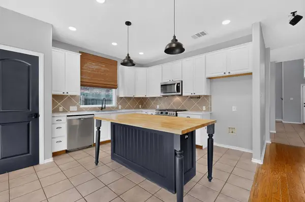 3068 Bent Tree LOOP, Round Rock, TX 78681