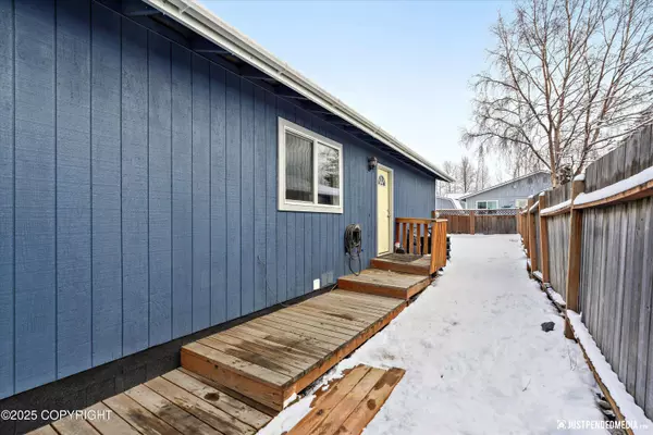 10113 Goose Berry PL, Anchorage, AK 99515