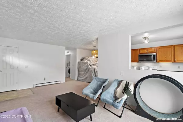 10113 Goose Berry PL, Anchorage, AK 99515