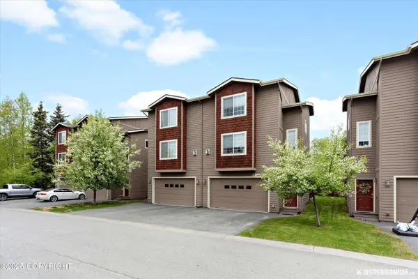 12621 Bona Kim LOOP #4, Anchorage, AK 99515