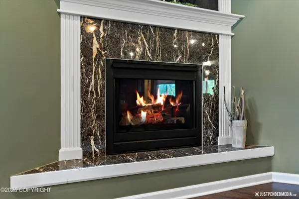 12621 Bona Kim LOOP #4, Anchorage, AK 99515