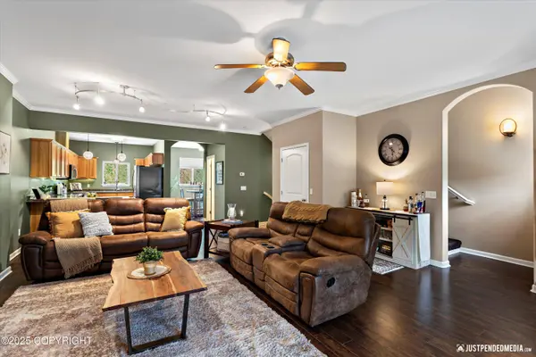 12621 Bona Kim LOOP #4, Anchorage, AK 99515