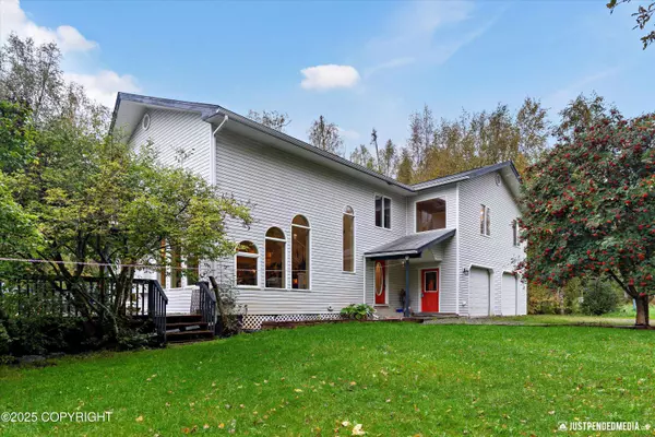 530 S Craig CIR, Wasilla, AK 99654