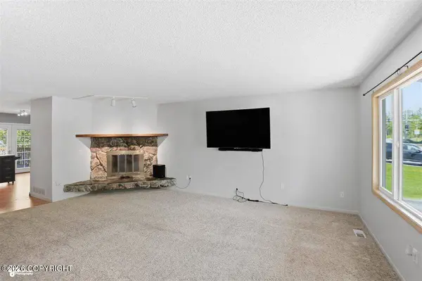 756 N Peck ST, Wasilla, AK 99654