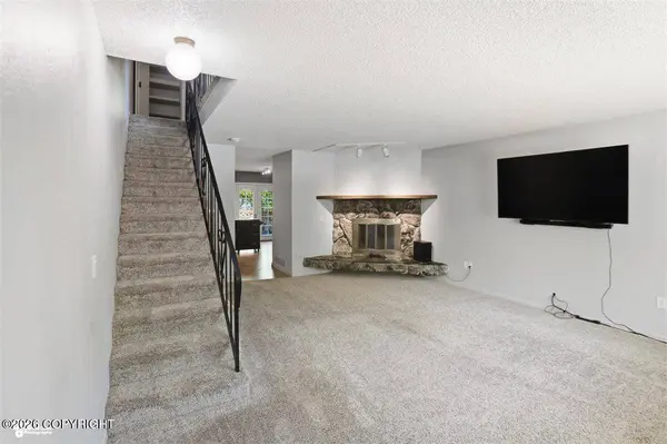 756 N Peck ST, Wasilla, AK 99654