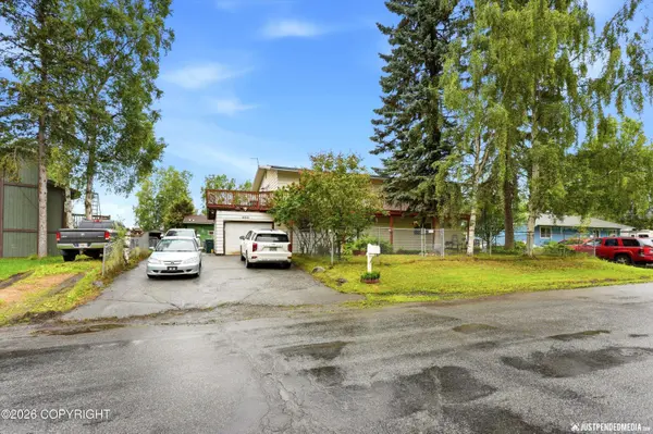 6901 Trafford DR, Anchorage, AK 99504