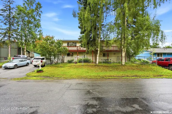 6901 Trafford DR, Anchorage, AK 99504