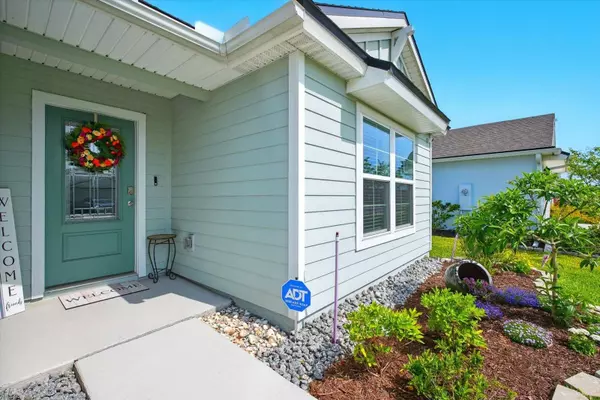 52 LUMBER JACK TRL, Palm Coast, FL 32137