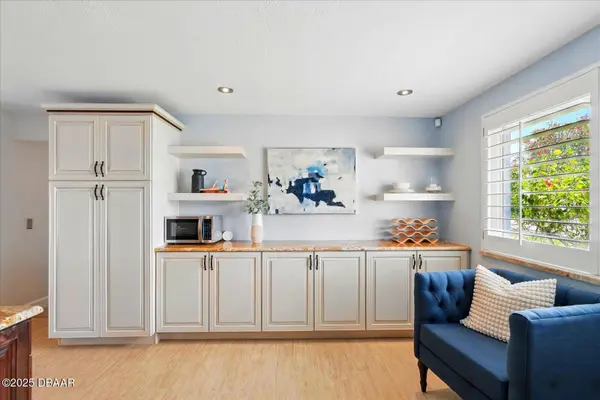 142 Avalon AVE, Flagler Beach, FL 32136