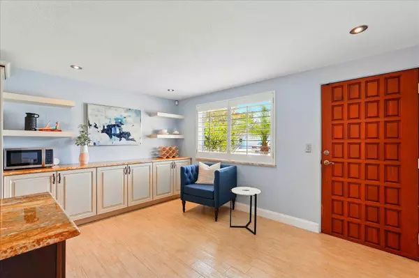 142 Avalon Ave, Flagler Beach, FL 32136