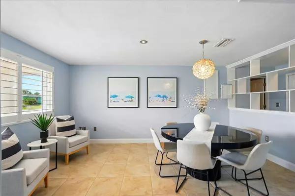 142 Avalon Ave, Flagler Beach, FL 32136