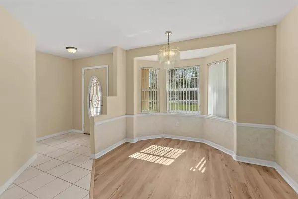 76 Kakakee Trl, Palm Coast, FL 32164