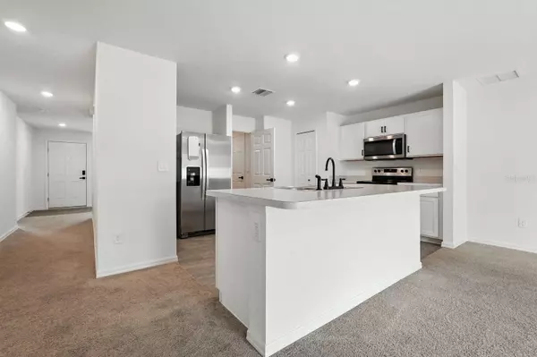 17 ROXBURY LN, Palm Coast, FL 32164