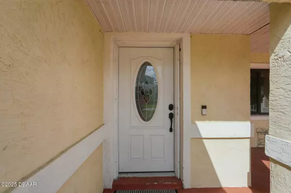 131 Boulder Rock DR, Palm Coast, FL 32137