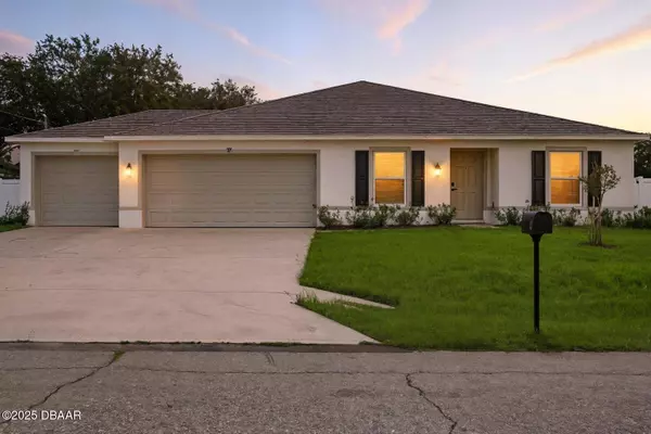 17 Roxbury LN, Palm Coast, FL 32164