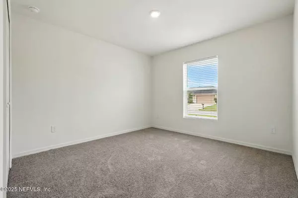 17 ROXBURY LN, Palm Coast, FL 32164