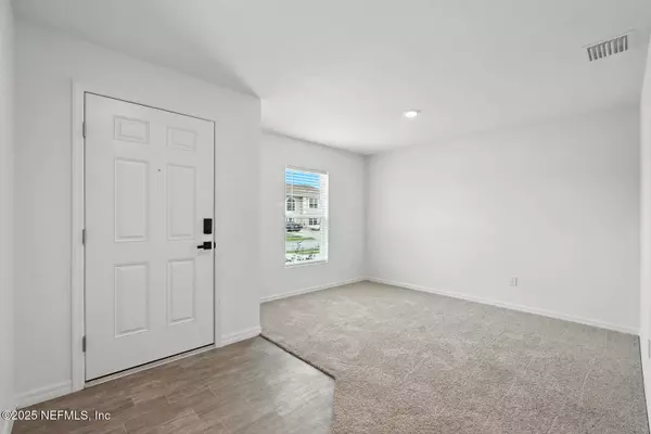 17 ROXBURY LN, Palm Coast, FL 32164