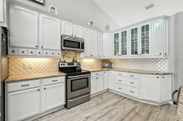 49 WOOD CEDAR DR, Palm Coast, FL 32164