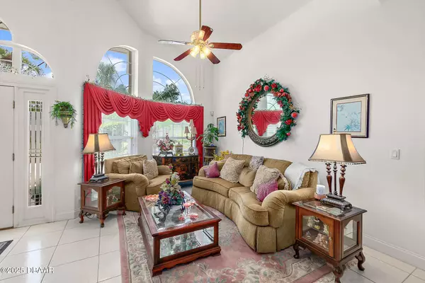 47 Kathleen TRL, Palm Coast, FL 32164