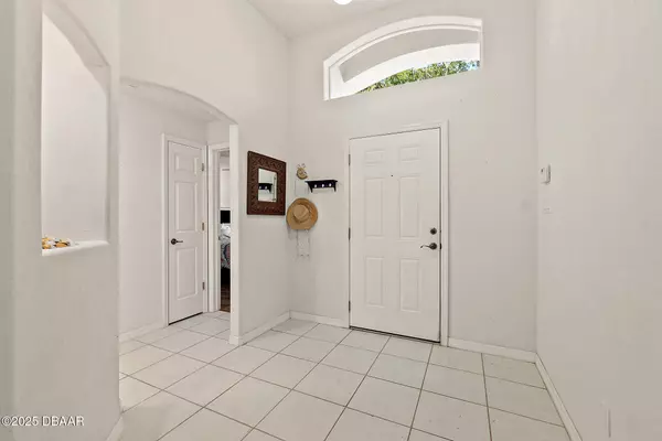 169 Pointview LN, Ormond Beach, FL 32174