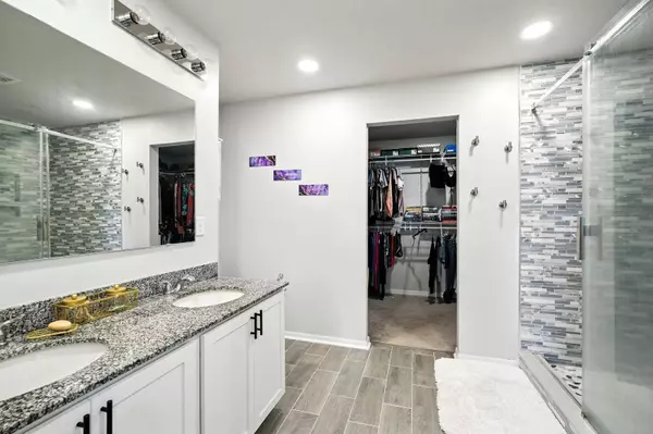 31 Pacific Dr, Palm Coast, FL 32164