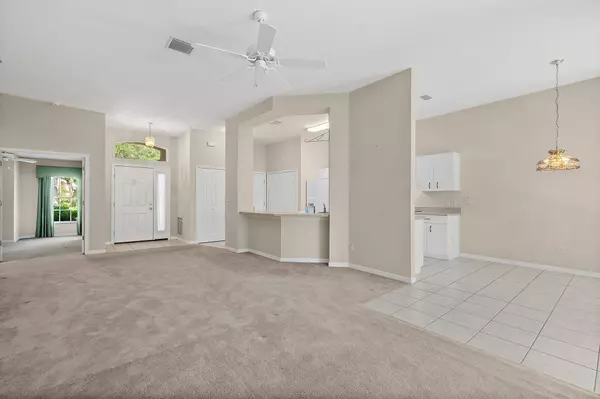 10 chatham pl, Palm Coast, FL 32164