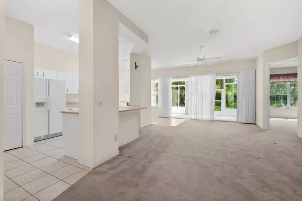 10 chatham pl, Palm Coast, FL 32164