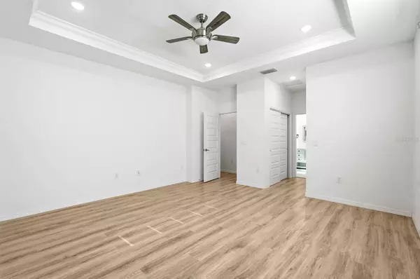 14 DOGWOOD TER, Palm Coast, FL 32137