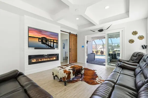 140 NIGHTHAWK LN, Palm Coast, FL 32164