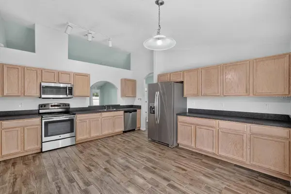 18 WHEELING LN, Palm Coast, FL 32164