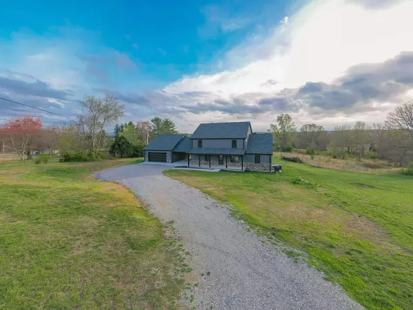 3875 Yager Rd, Mcminnville, TN 37110