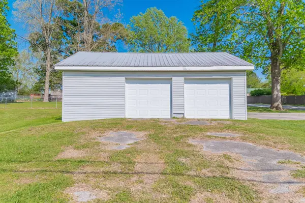 400 Fairview St, Estill Springs, TN 37330