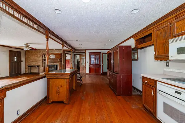 387 Manley Rd, Tracy City, TN 37387