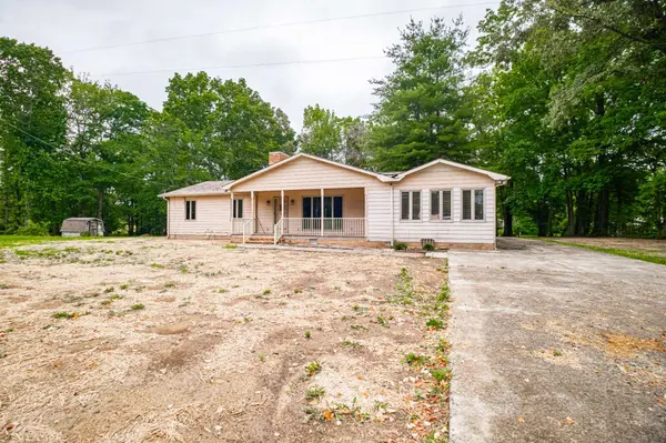 387 Manley Rd, Tracy City, TN 37387