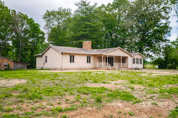 387 Manley Rd, Tracy City, TN 37387