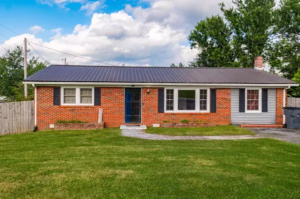 404 Mullican St, Mcminnville, TN 37110