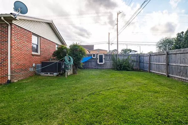 404 Mullican St, Mcminnville, TN 37110