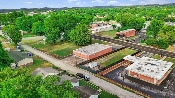 509 N High St, Columbia, TN 38401