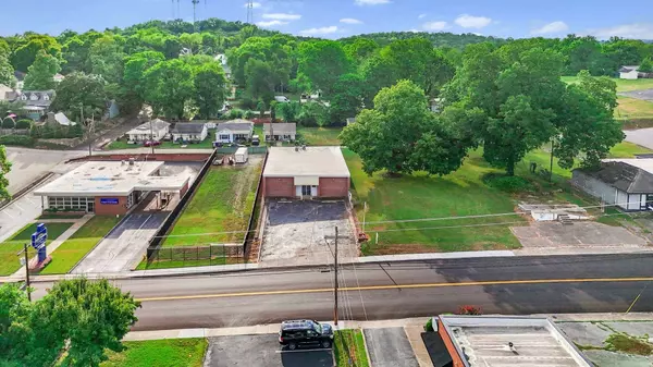 509 N High St, Columbia, TN 38401