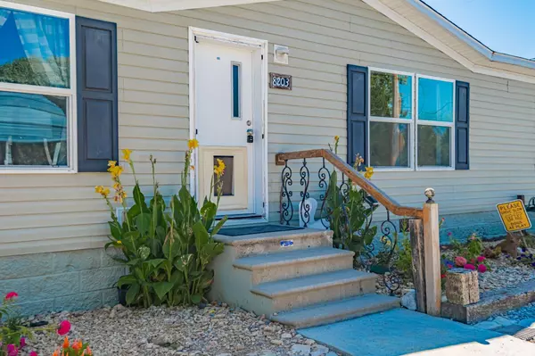 8203 Holmes Creek Rd, Smithville, TN 37166