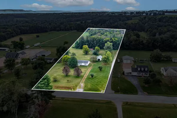 5071 Shelbyville Rd, Mcminnville, TN 37110