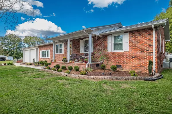 793 Old Bushy Branch Rd, Manchester, TN 37355