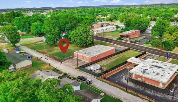 507 N High St, Columbia, TN 38401