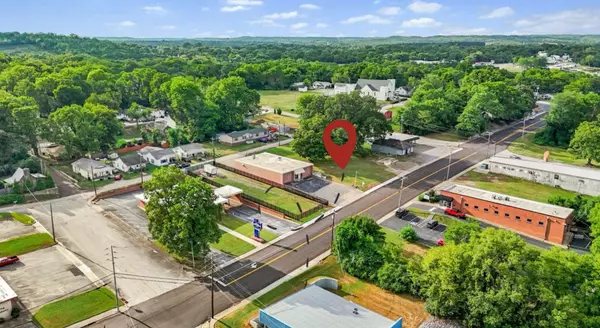 507 N High St, Columbia, TN 38401