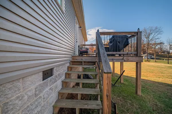 200 Pine Ave, Morrison, TN 37357