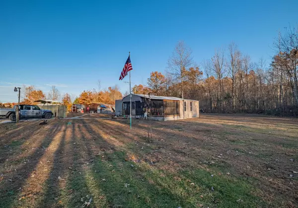 73 Spring Lake Cir, Beechgrove, TN 37018