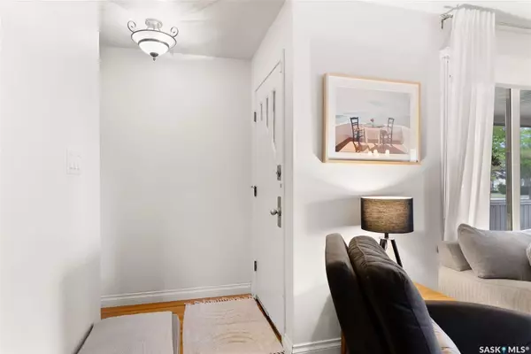 409 Broadway AVENUE E, Regina, SK S4N 0Z8
