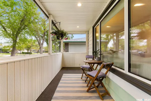 409 Broadway AVENUE E, Regina, SK S4N 0Z8