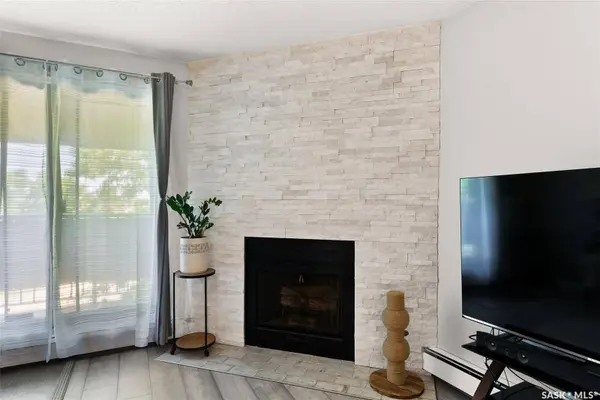 2406 Heseltine ROAD #522, Regina, SK S4V 1N9