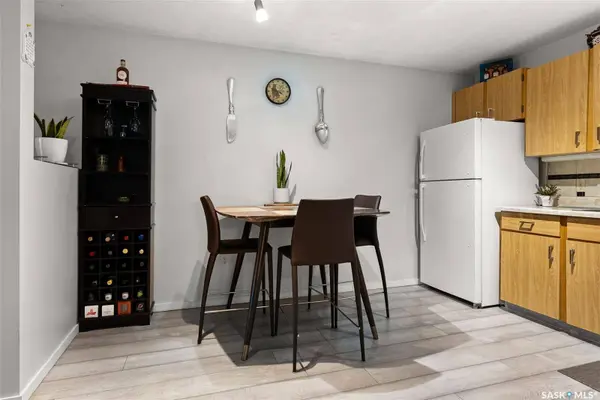 2406 Heseltine ROAD #522, Regina, SK S4V 1N9